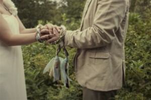 A Wiccan wedding, called a "handfasting." Photo cred: leavemetomyprojects.com