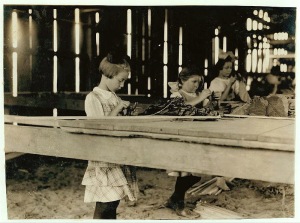 Child tobacco workers, Hazardville, CT, 1919