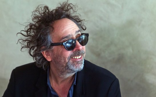 What Is Tim Burton Like Behind the Scenes? The Stars of Miss Peregrine's  Home for Peculiar Children Tell All! - Parade